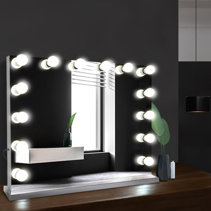 Holly Wood Make Up Mirror with LED Light Bulbs