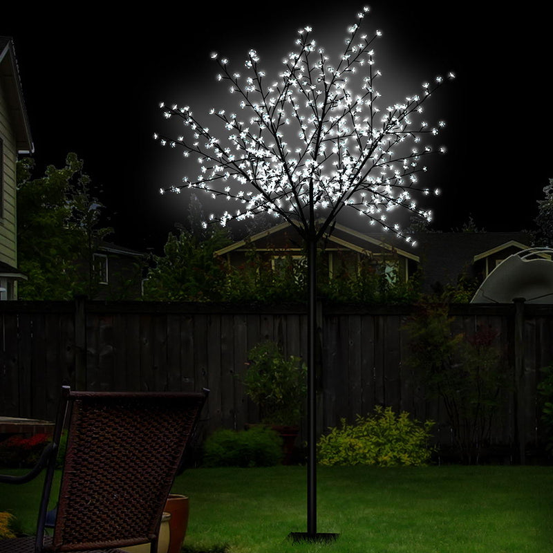 2.5M LED Christmas Blossom Tree 600 LED Optic Fiber Cold White